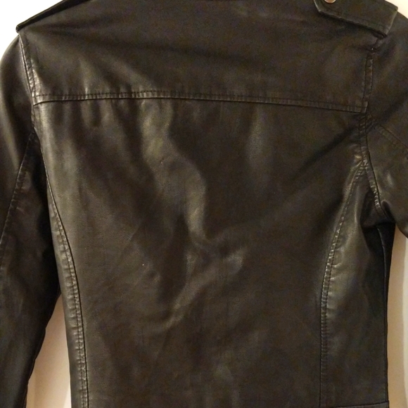 Topshop🖤 faux leather jacket - Picture 6 of 6